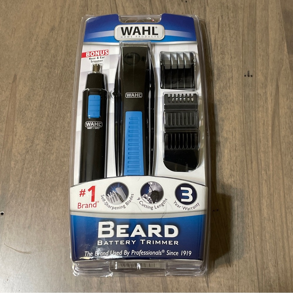 New WAHL Beard Trimmer With Additional Personal Trimmer 5537-1801 Black Nose Ear